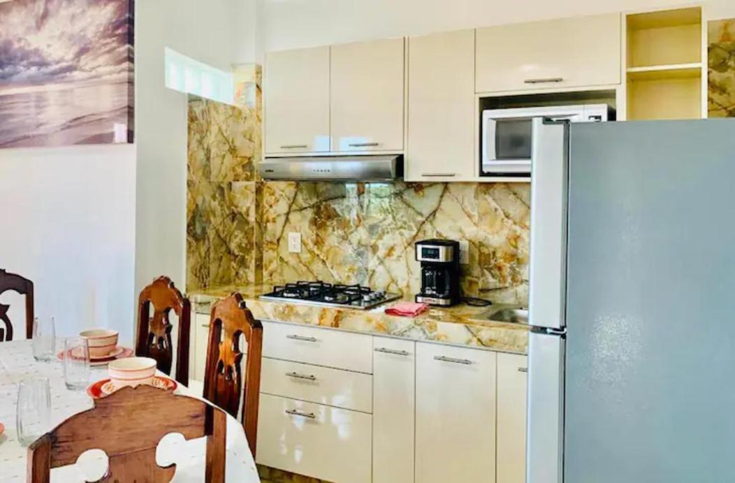 Suites Ximajo Brisas de Zicatela エクステリア 写真