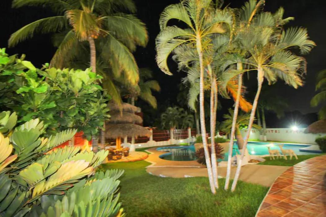 Suites Ximajo Brisas de Zicatela エクステリア 写真
